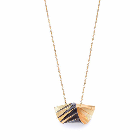 CYLINDRA NECKLACE