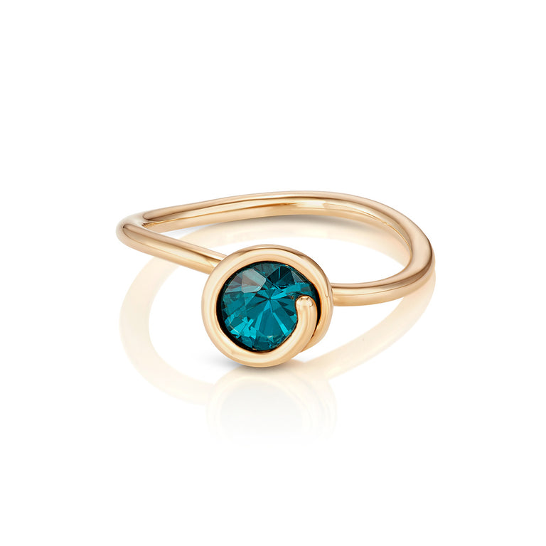 Green tourmaline ring with blue topaz in silver