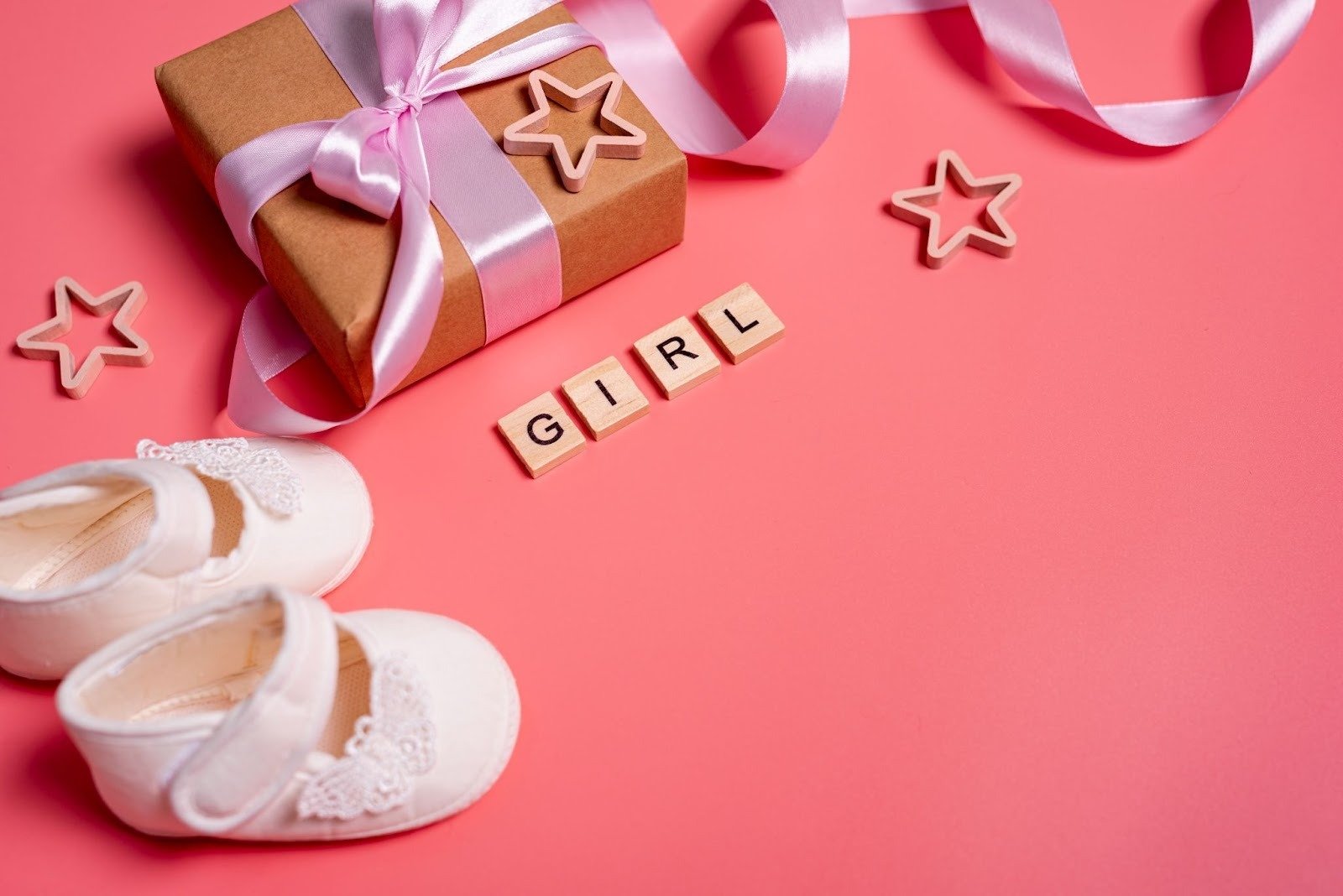 Choosing the Perfect Newborn Baby Gifts for a Lifetime of Memories