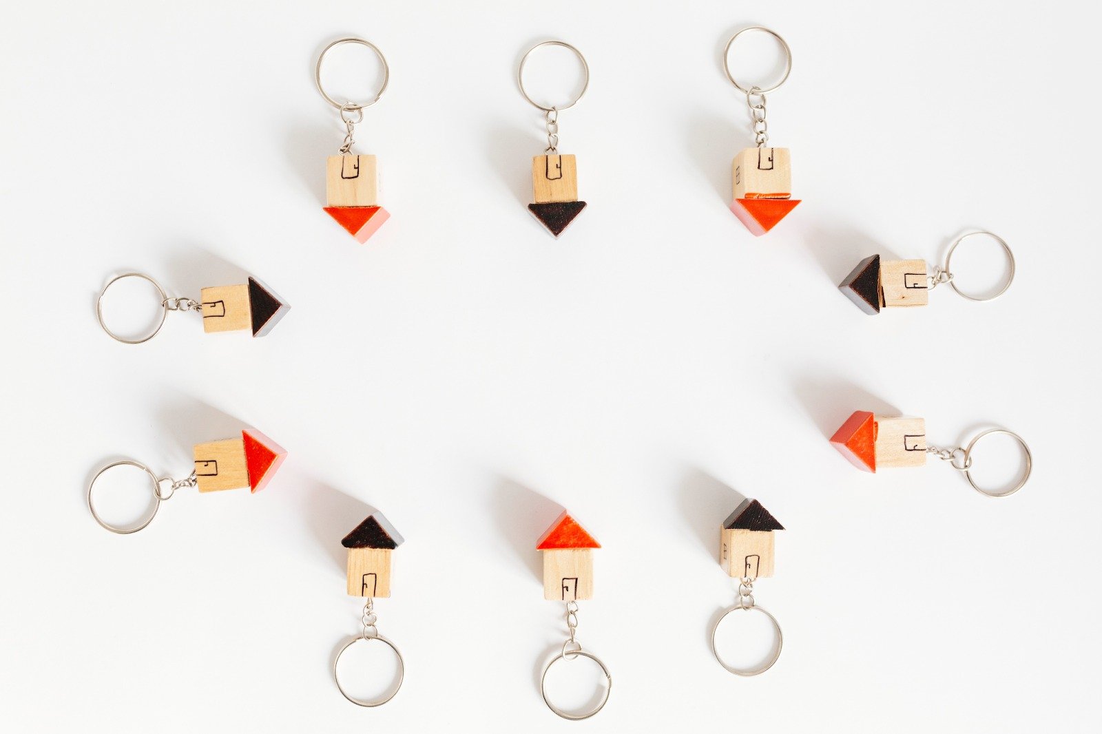 How To Choose and Design Custom Merchandise for Australian Events and Brands