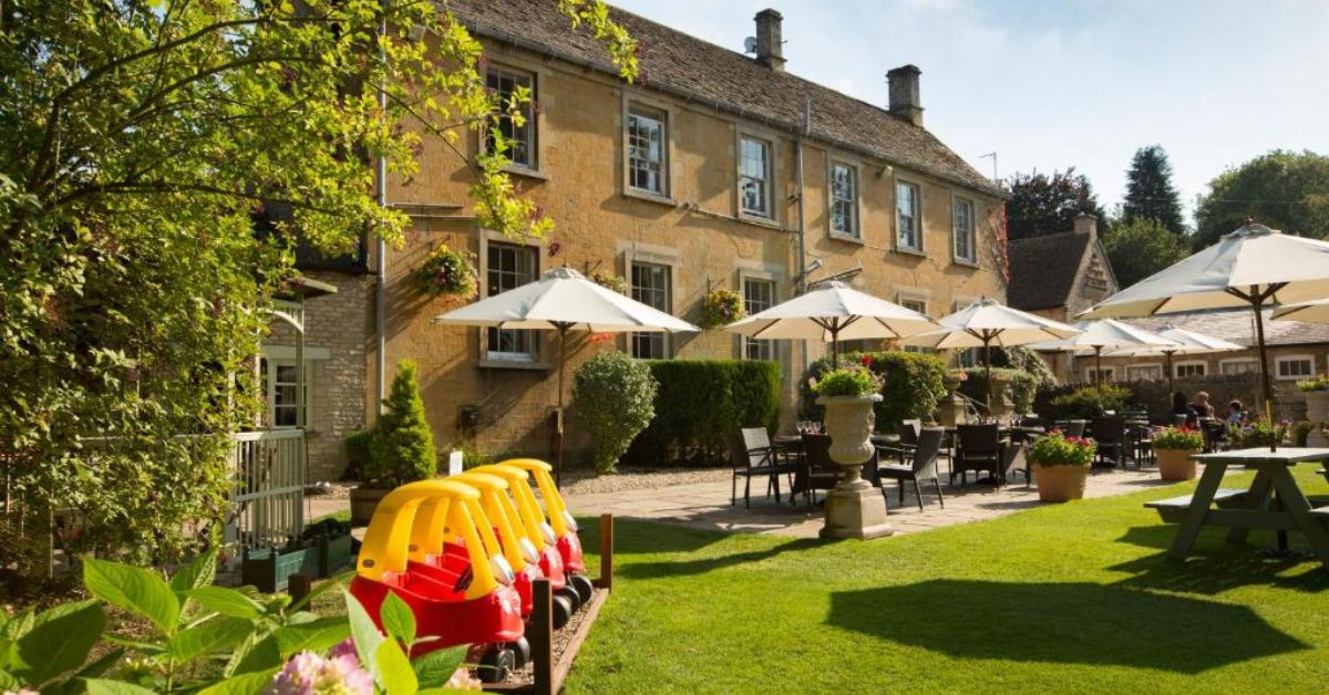 Restaurants Near Bibury Where to Enjoy a Perfect Pub Lunch