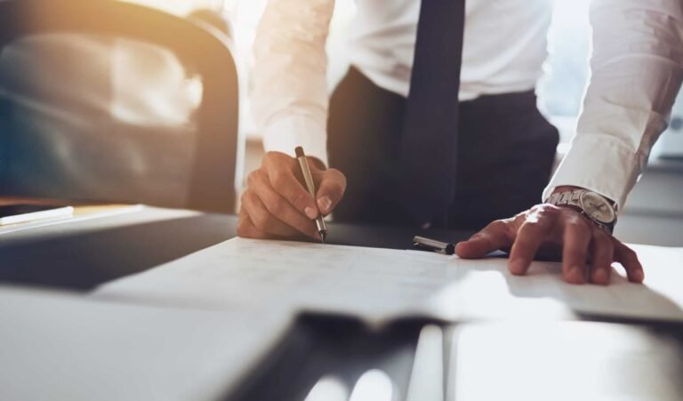 Immigration Lawyers in L.A. on Investor Visa Options