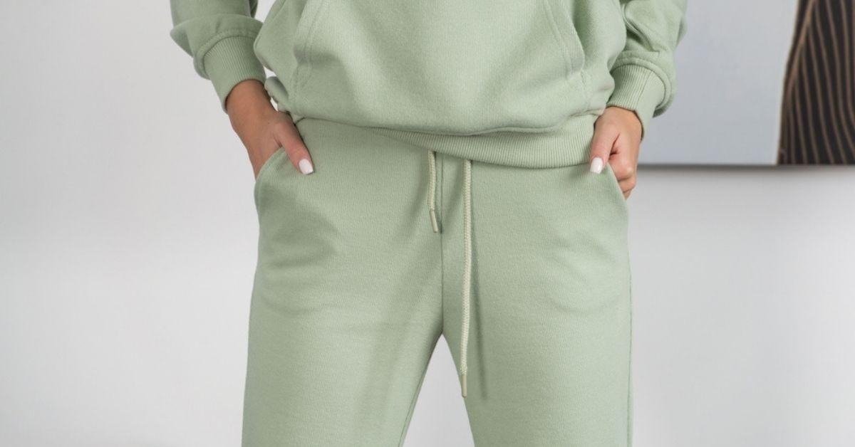 Cusblo Tracksuit Shipping Guidelines Germany