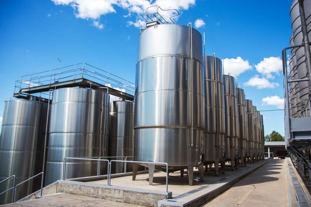 How Long Do Stainless Steel Tanks Last