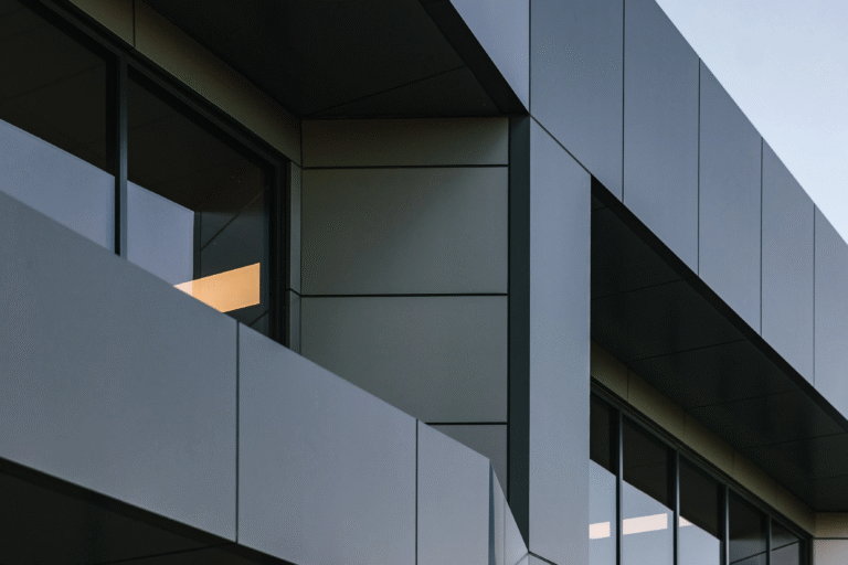 Aluminum Composite Panel Manufacturers: Guide to Quality, Applications, and Sourcing
