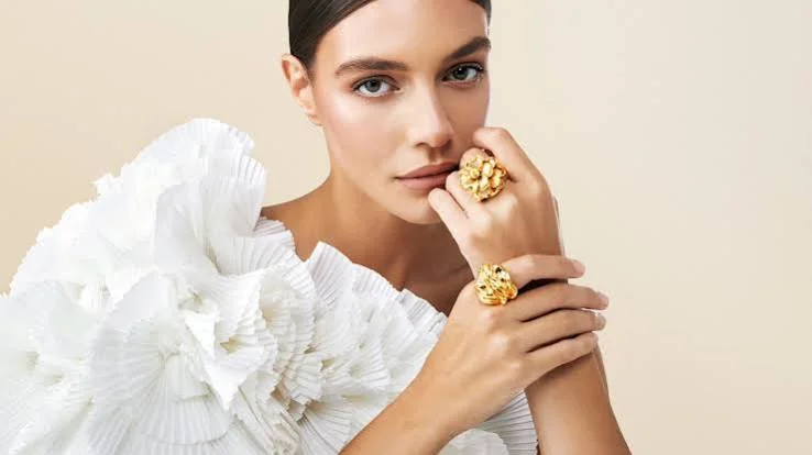 Modern Jewelry